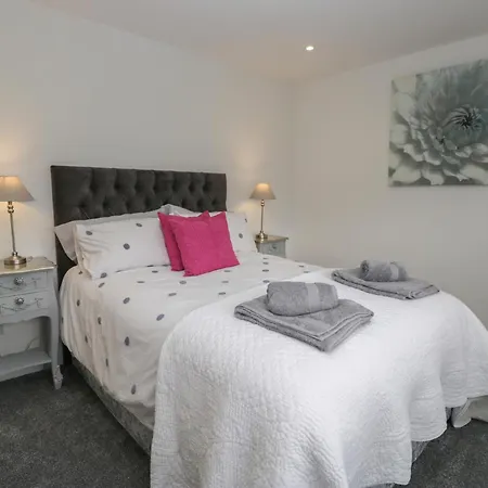 Yewdale View * קוניסטון